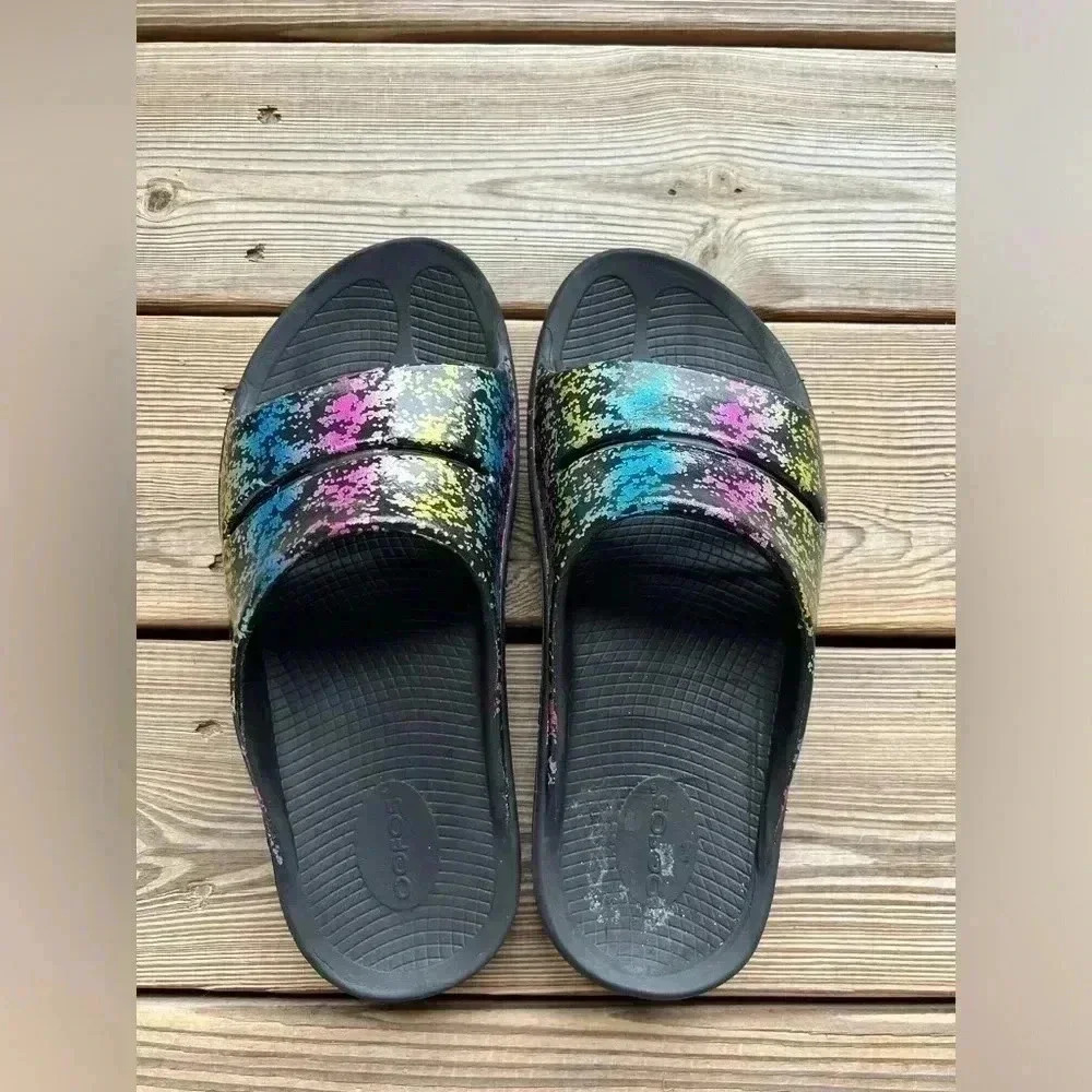 OOFOS OOahh Limited Sandals 80s Comfort Slide Sz W11 M9